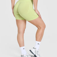 Effortless Seamless Shorts with White Logo | Pump Green