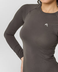 Go To Seamless Fitted Long Sleeve Top | Deep Taupe