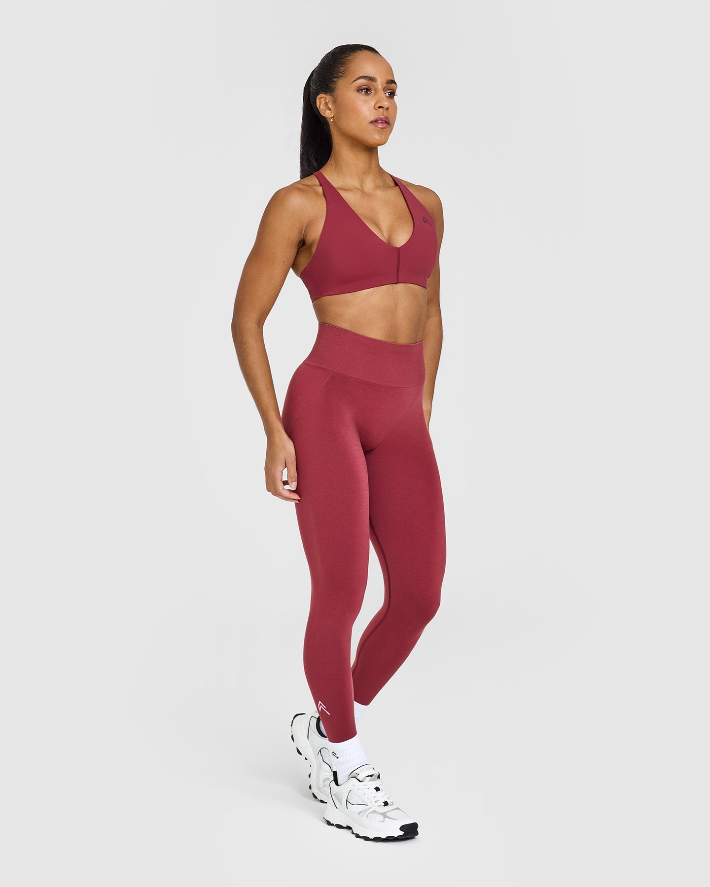 Effortless Seamless Leggings with White Logo | Burnt Cherry