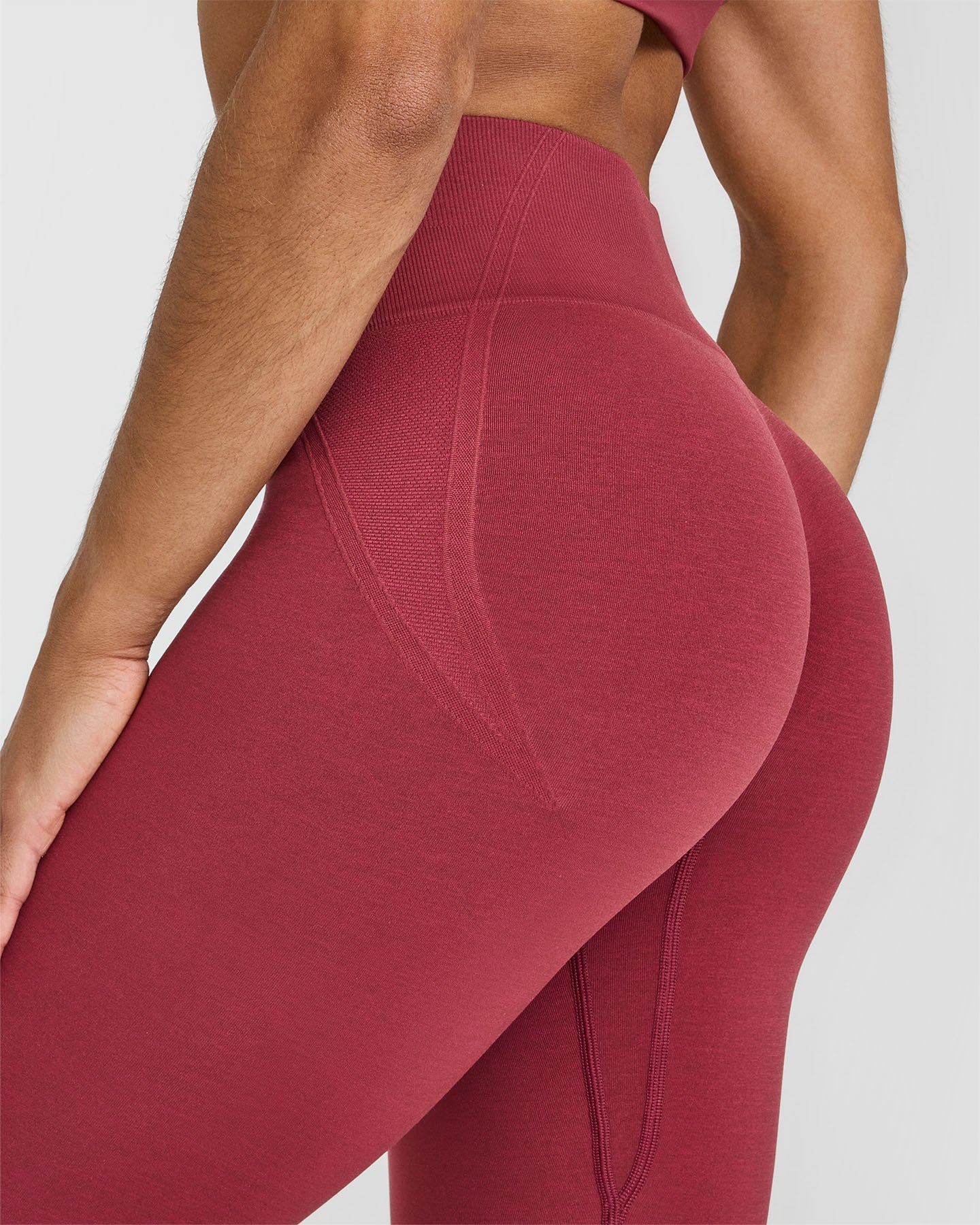 Effortless Seamless Leggings with White Logo | Burnt Cherry
