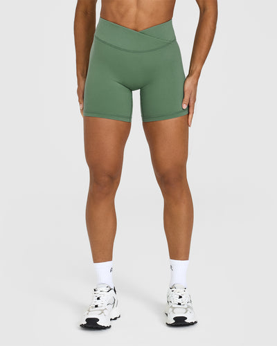 Unified Wrap Shorts 6" | Forest Green