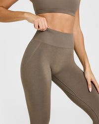 Effortless Seamless Leggings with White Logo | Moss Brown