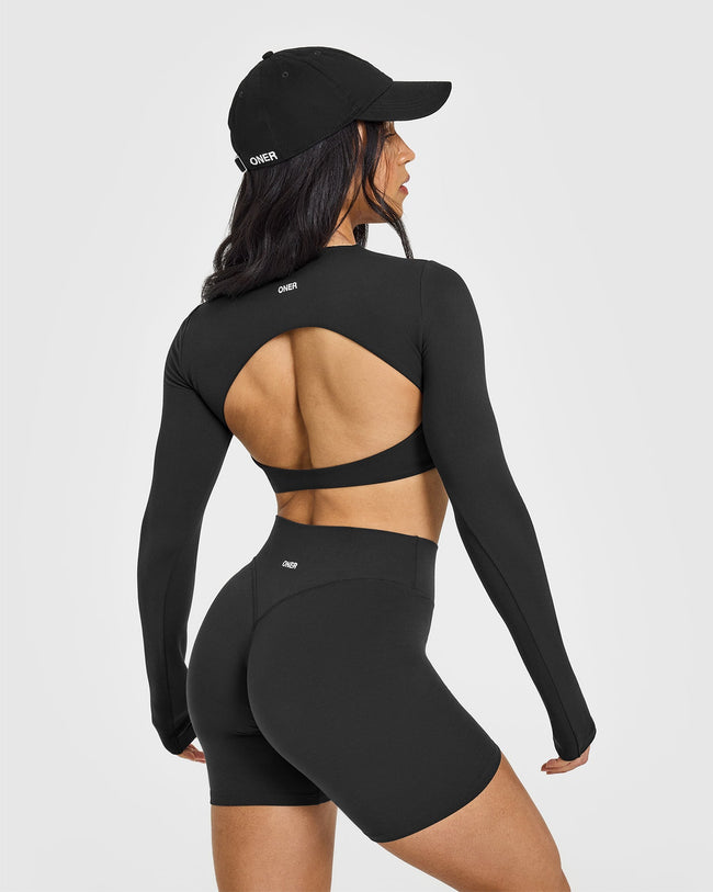 SoftMotion™ Long Sleeve Crop Top | Soft Black