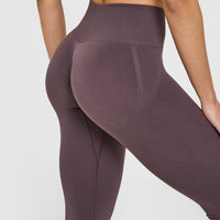 Effortless Seamless Leggings with White Logo | Umber Brown