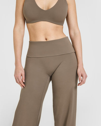 SoftMotion™ Fold Over Straight Leg Bottoms | Moss Brown