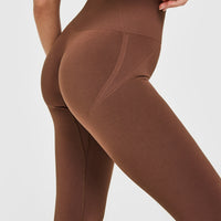 Effortless Seamless Leggings with White Logo | Rustic Brown