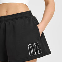 Foundations Oversized Oner 25 Shorts | Black