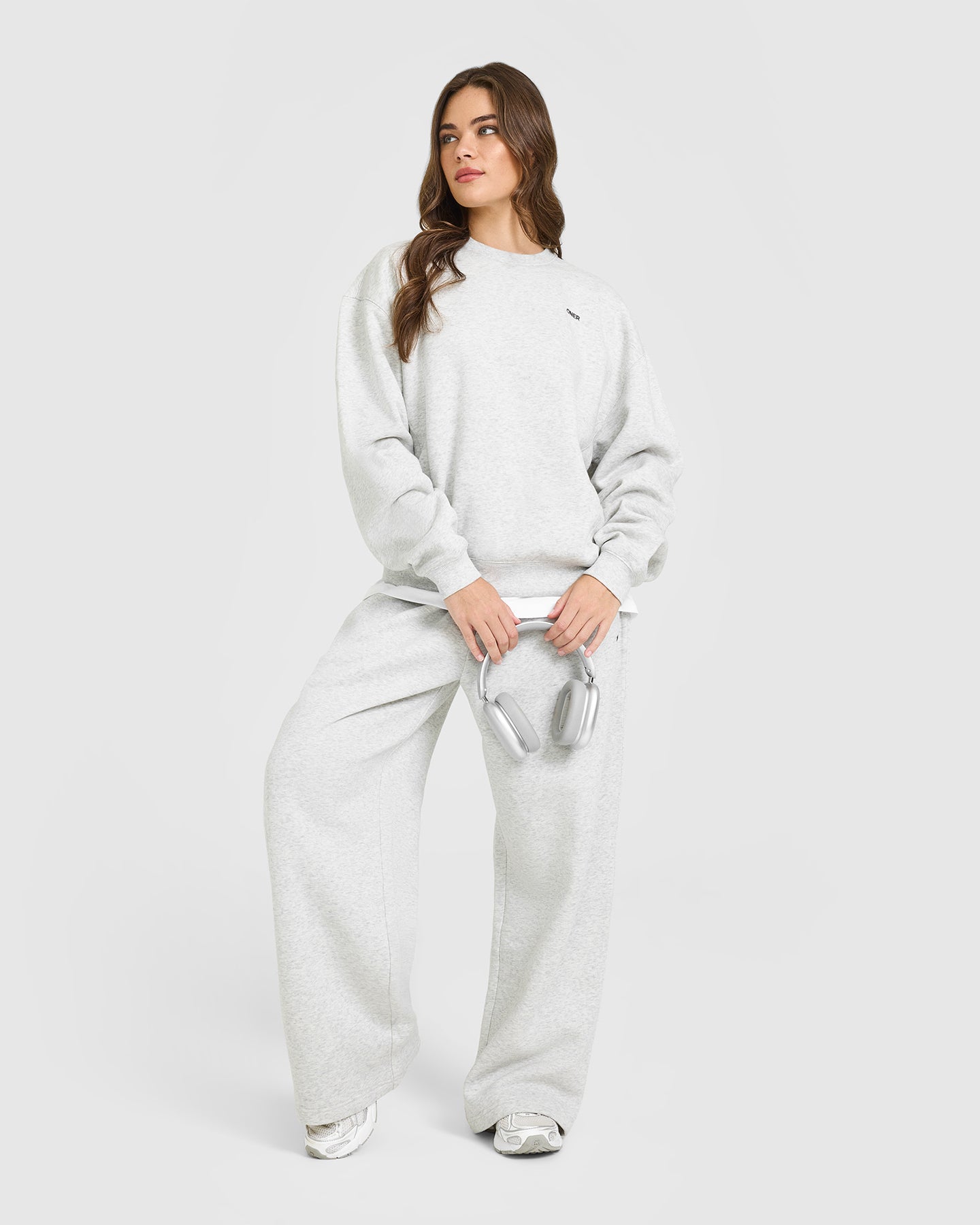 Foundations Crew Neck Sweatshirt | Light Grey Marl
