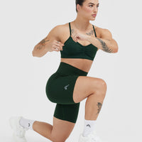 Effortless Seamless Cycling Shorts with White Logo | Evergreen