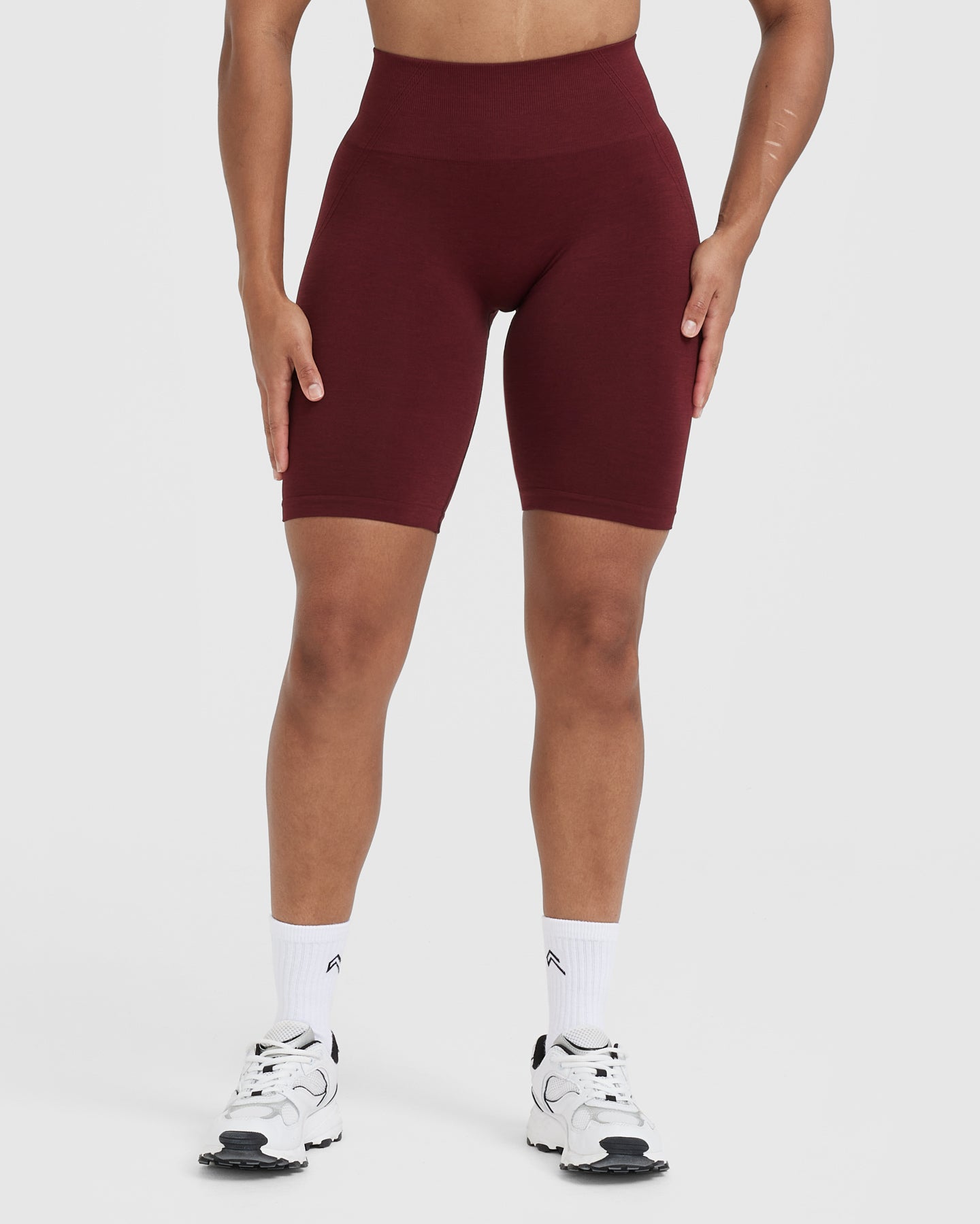 Effortless Seamless Cycling Shorts with White Logo | Rosewood
