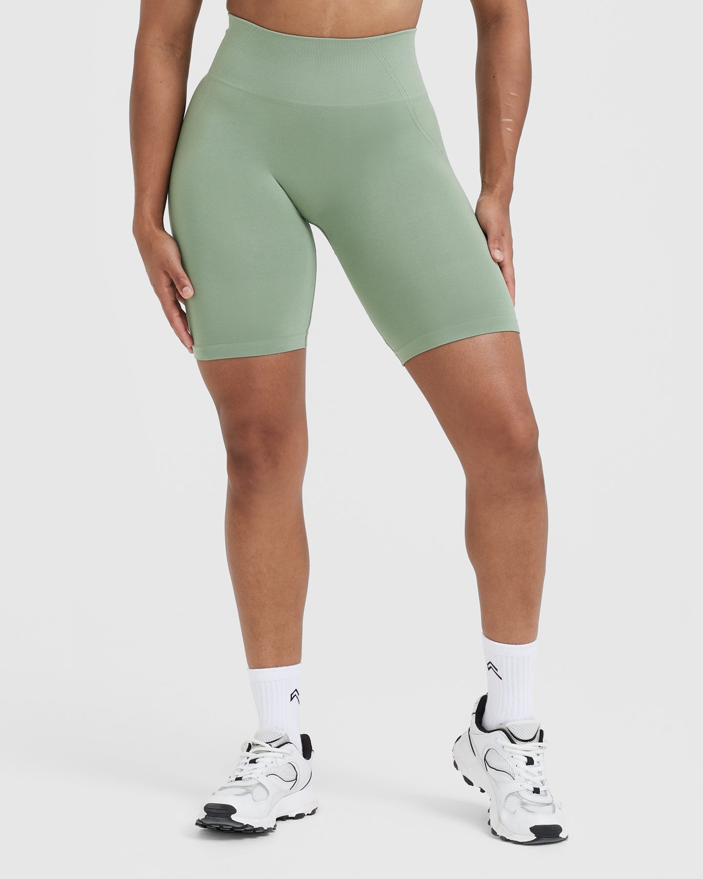 Effortless Seamless Cycling Shorts with White Logo | Sage