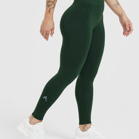 Effortless Seamless Leggings with White Logo | Evergreen