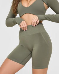 Effortless Seamless Shorts with White Logo | Alpine Green