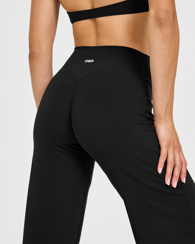 SoftMotion™ Straight Leg Bottoms | Black
