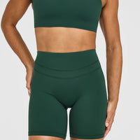 Unified High Waisted Shorts 6" | Racing Green