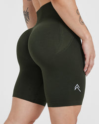 Effortless Seamless Cycling Shorts with White Logo | Khaki