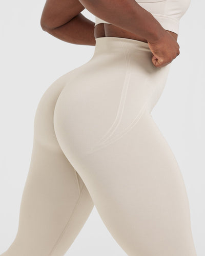Effortless Seamless Leggings with White Logo | Sand