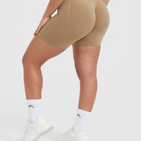 Effortless Seamless Shorts with White Logo | Dune Brown