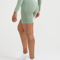 Effortless Seamless Cycling Shorts with White Logo | Sage