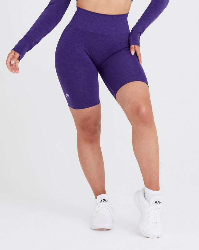 Effortless Seamless Cycling Shorts with White Logo | Amethyst