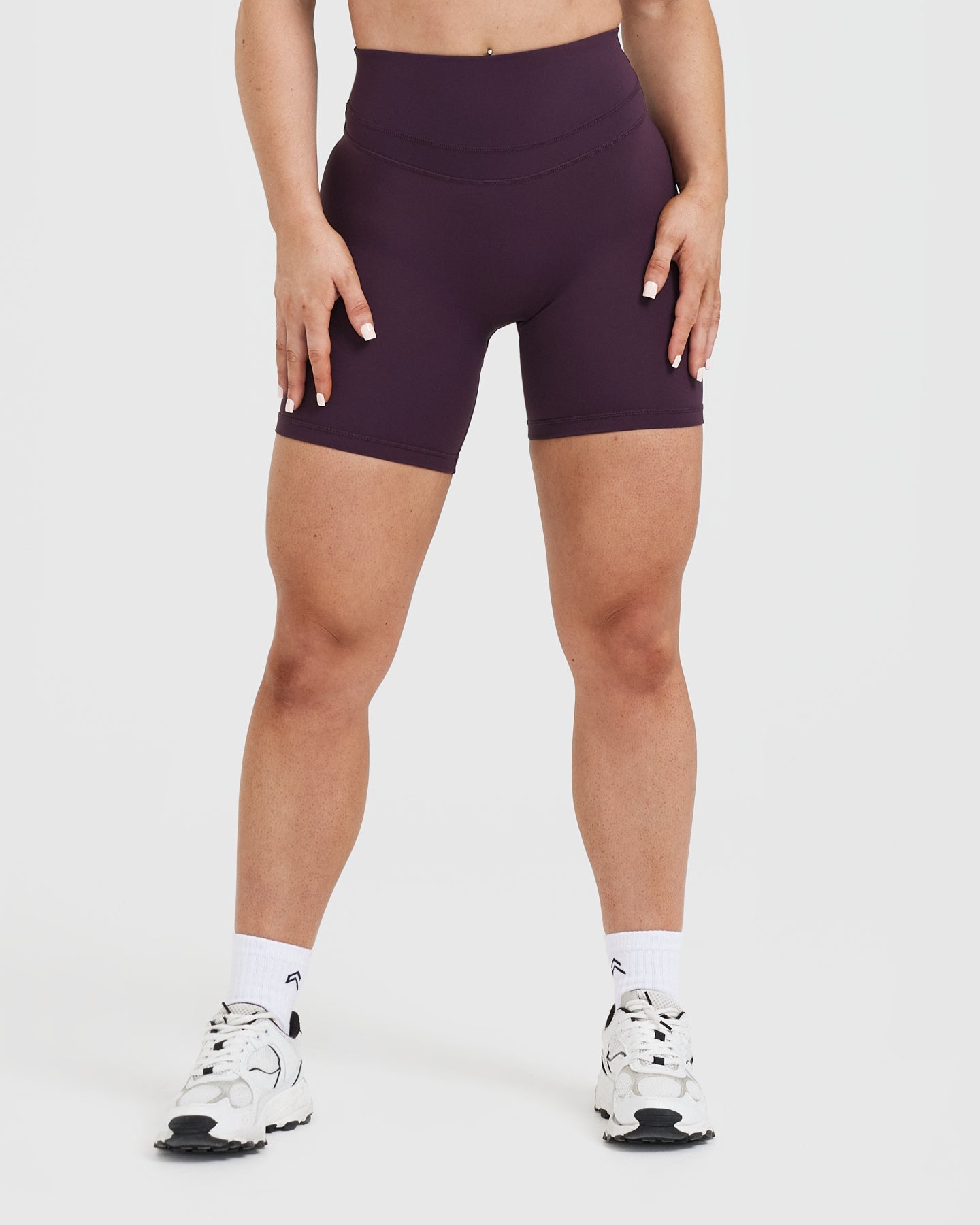Unified High Waisted Shorts 6" | Blackberry Purple
