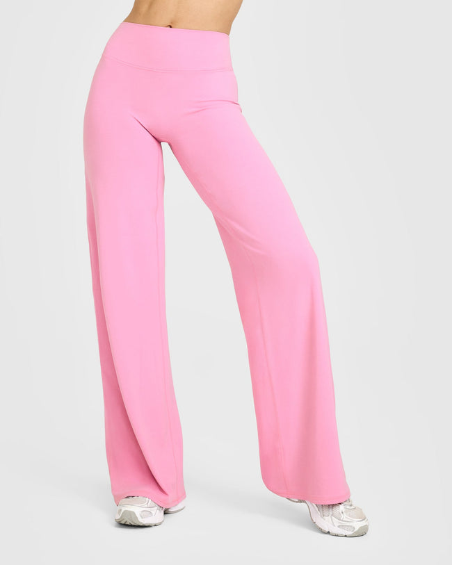 SoftMotion™ Straight Leg Bottoms with White Logo | Rose Pink