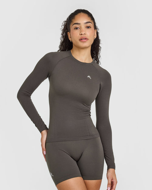 Oner Modal Go To Seamless Fitted Long Sleeve Top | Deep Taupe
