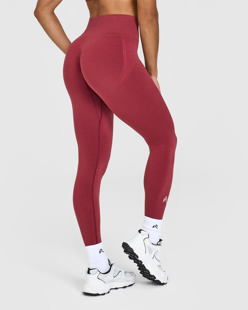 Effortless Seamless Leggings with White Logo | Burnt Cherry