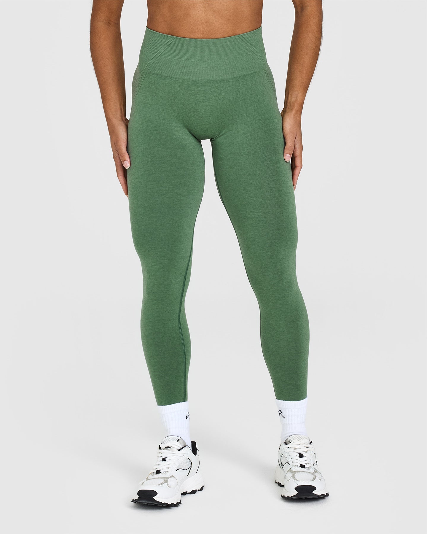 EffortlessLift™ Seamless Leggings with White Logo | Forest Green