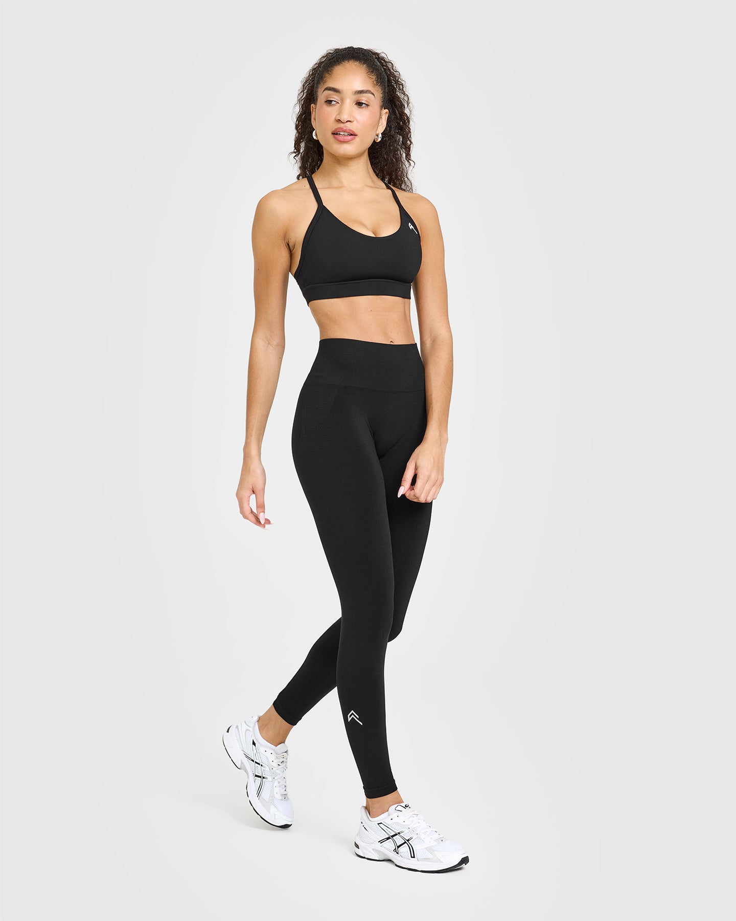 EffortlessLift™ Seamless Leggings with White Logo | Black