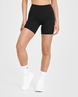 Unified High Waisted Shorts 6" | Black
