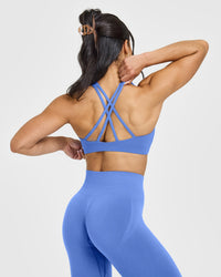 EasyLift™ High Neck Sports Bra | Glaucous Blue