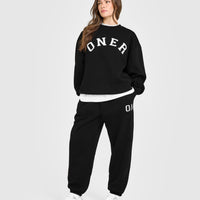 Foundations Oversized Oner Girlfriend Joggers | Black