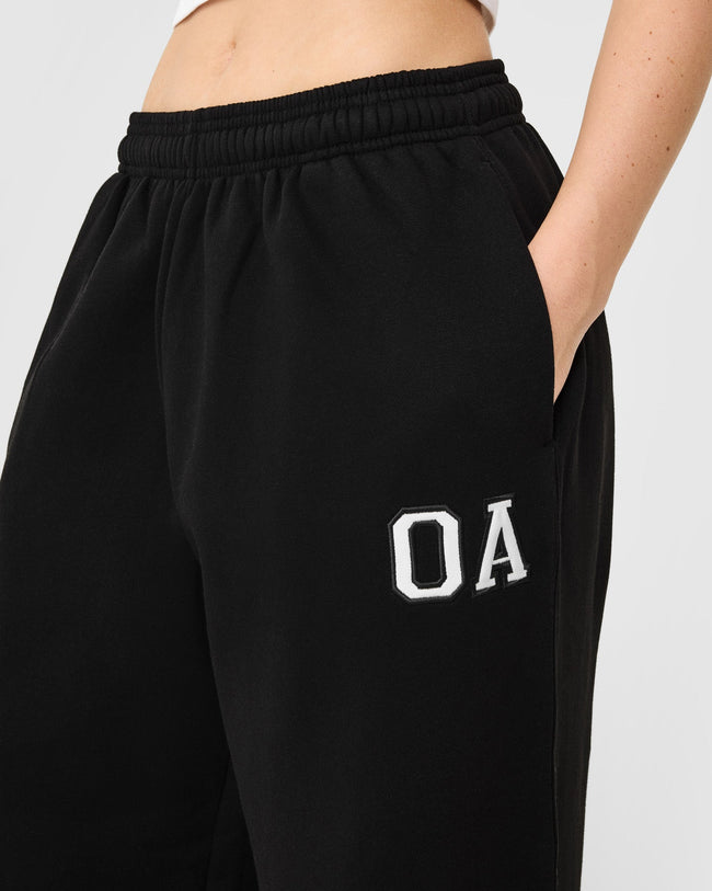 Foundations Oversized Oner Girlfriend Straight Leg Joggers | Black