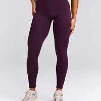 EnhanceLift™ Seamless Leggings with Grey Logo | Blackberry Purple