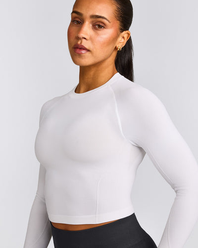Oner Seamless Fitted Long Sleeve Mid Top | White