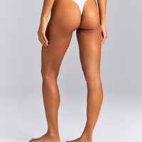Seamless Thong | White