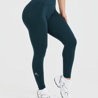 EffortlessLift™ Seamless Leggings with White Logo | Oil Blue