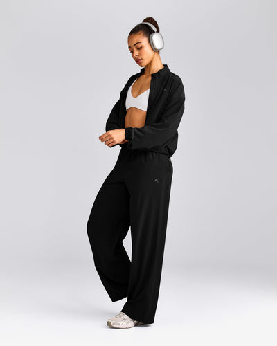 AirMove™ Straight Leg Pants with Reflective Logo | Black