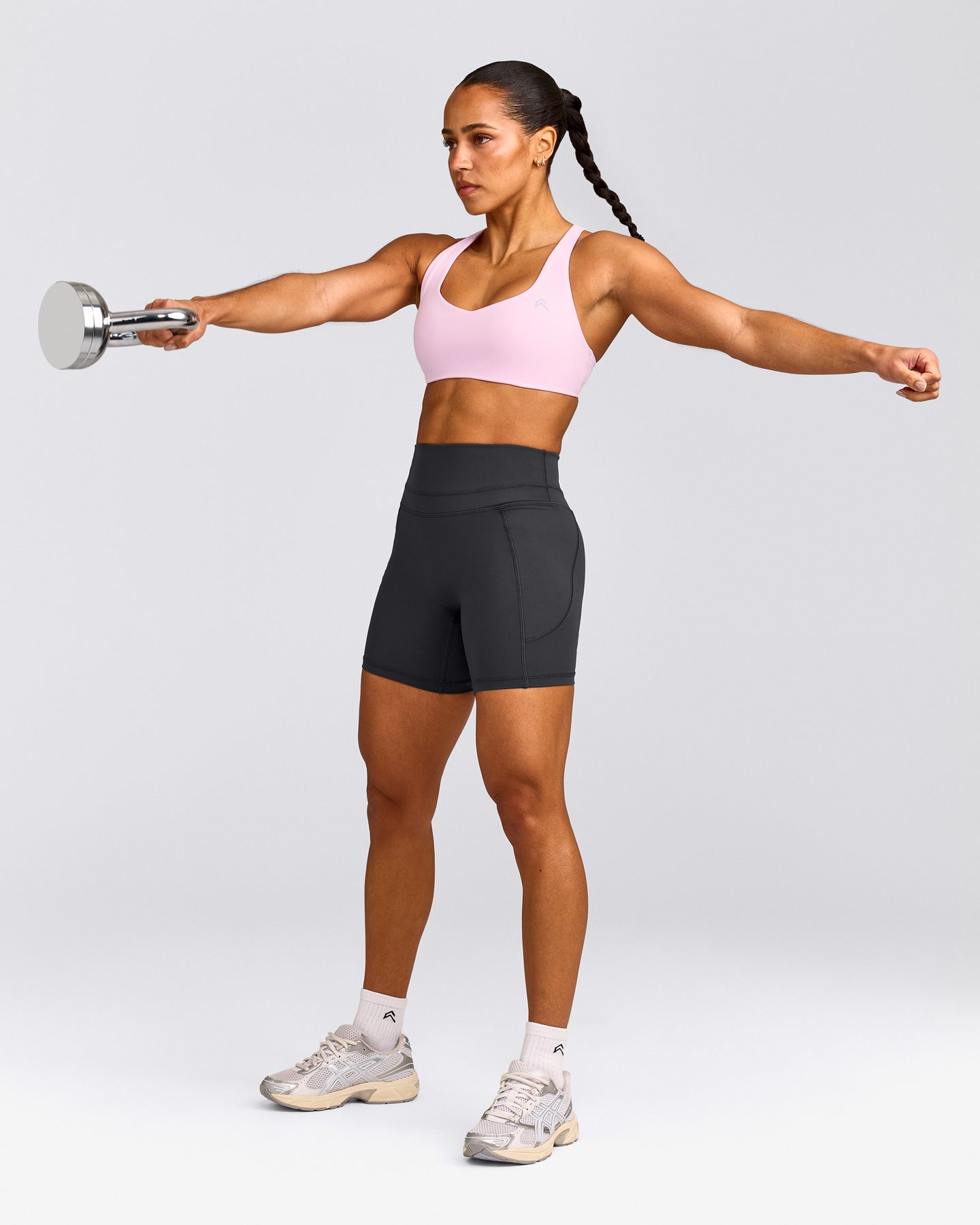 EasyLift™ Cross Back Sports Bra with Grey Logo | Chalk Pink