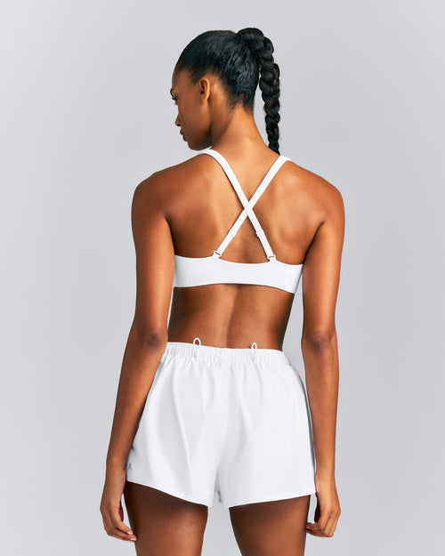 EasyLift™ Cross Back Sports Bra | White