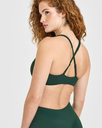 EasyLift™ Cross Back Sports Bra | Racing Green
