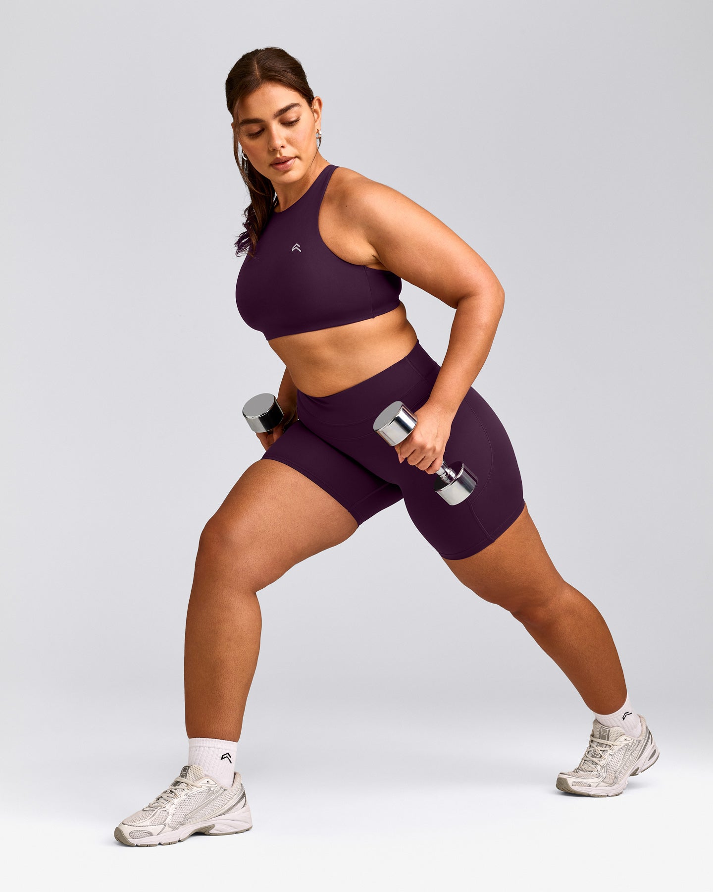 EasyLift™ High Neck Sports Bra with Grey Logo | Blackberry Purple
