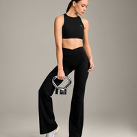 EasyLift™ High Neck Sports Bra with Grey Logo | Black