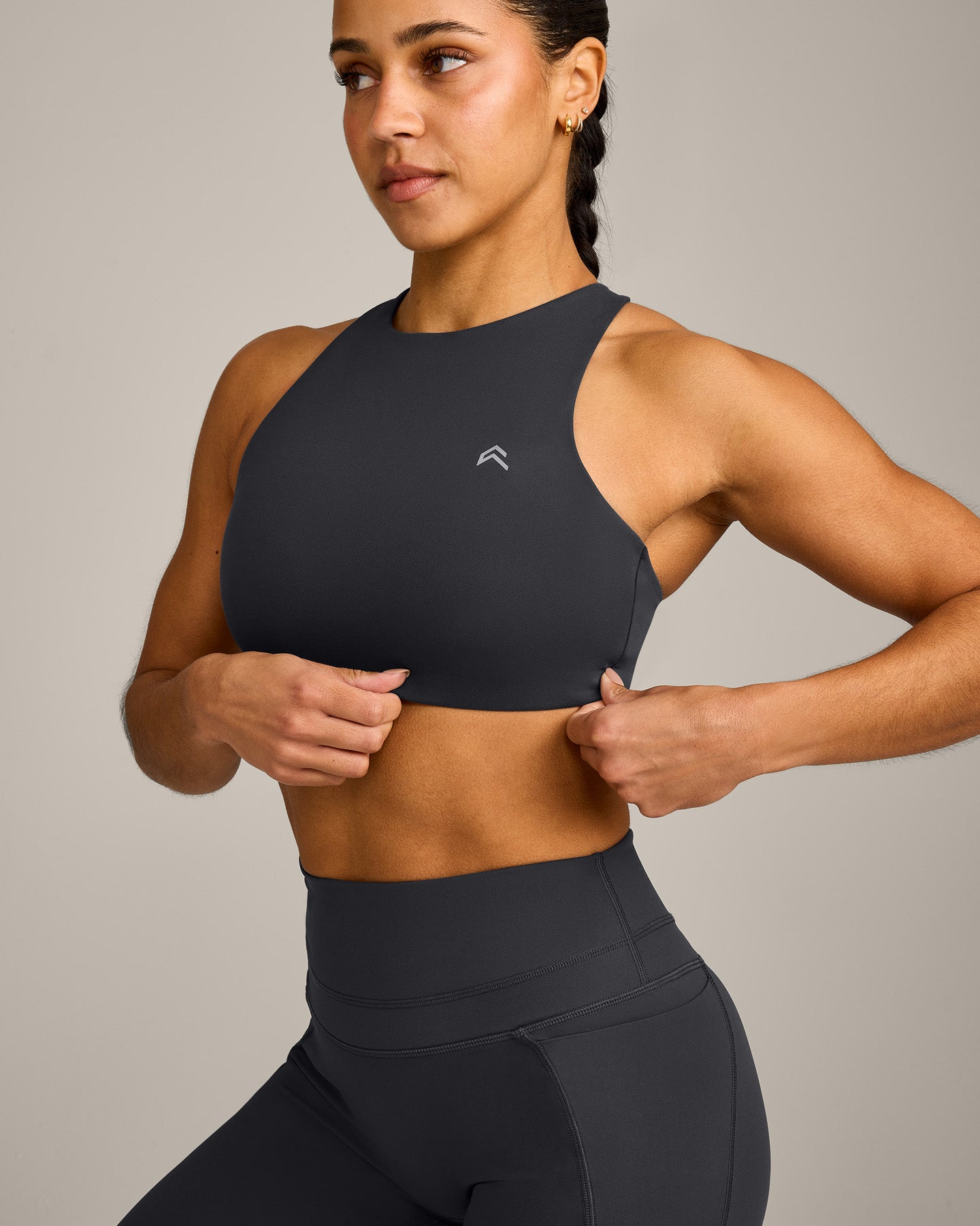 EasyLift™ High Neck Sports Bra with Grey Logo | Coal