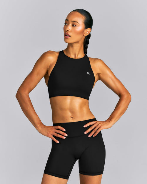 EasyLift™ High Neck Sports Bra | Black