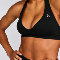 EffortlessLift™ Seamless Halter Neck Sports Bra | Black