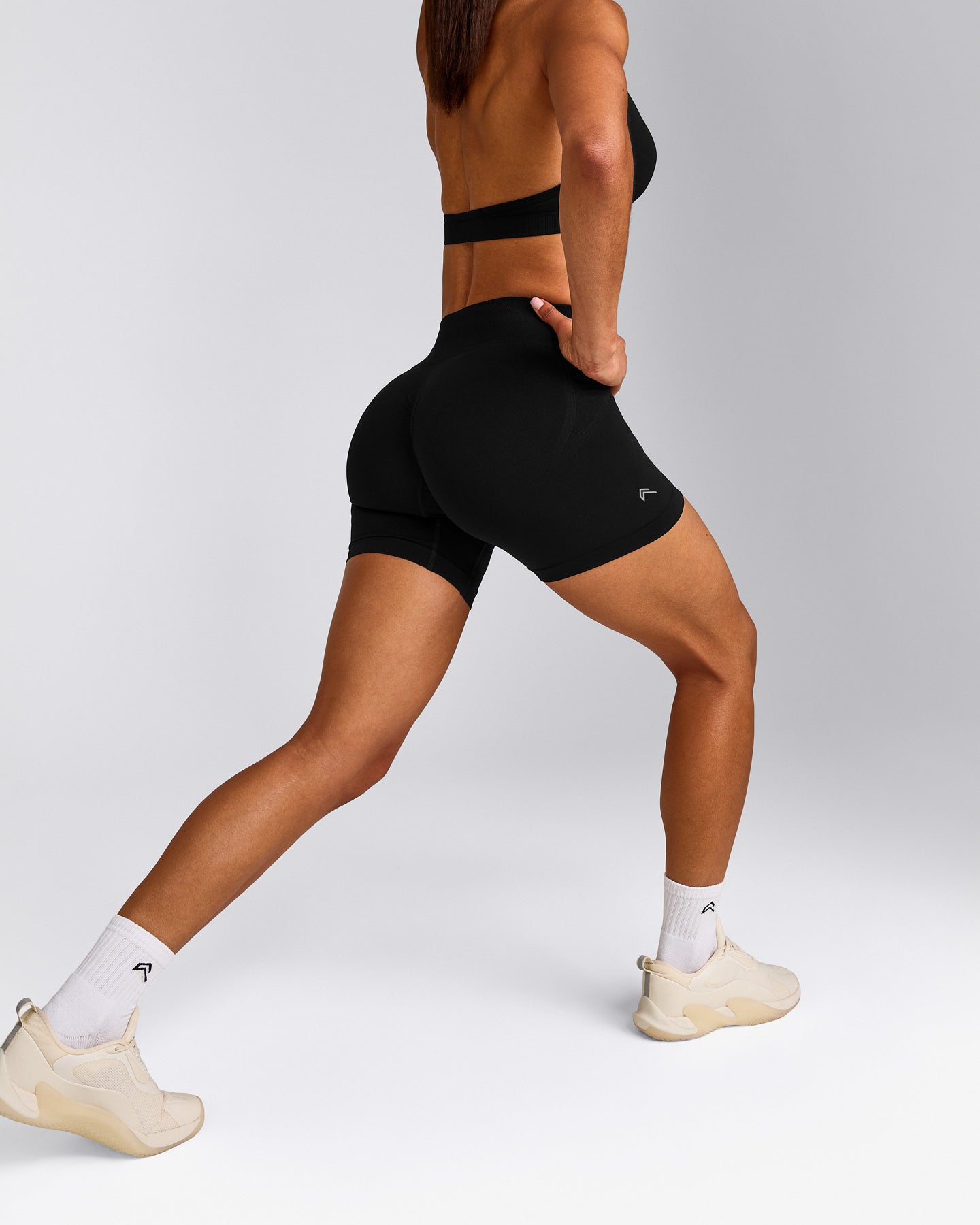 EffortlessLift™ Seamless Mid Rise Shorts New Branding | Black