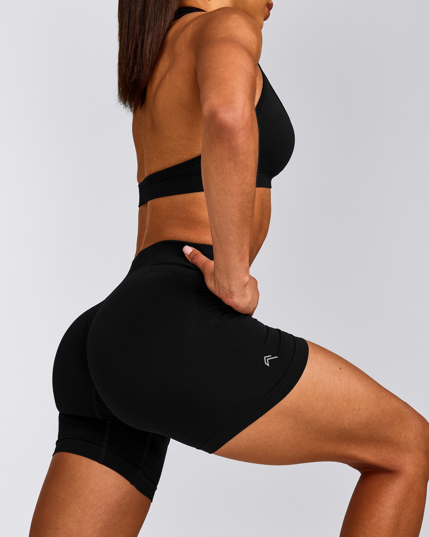 EffortlessLift™ Seamless Mid Rise Shorts New Branding | Black