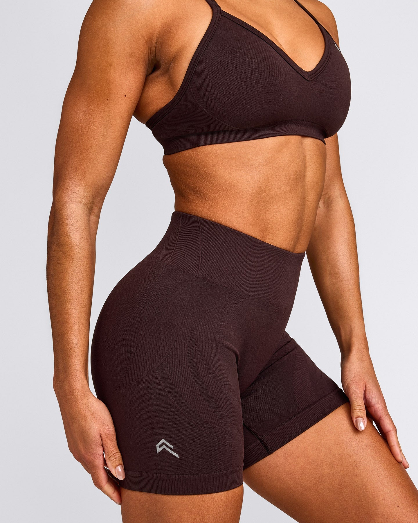 EnhanceLift™ Seamless Shorts with Grey Logo | Plum Brown
